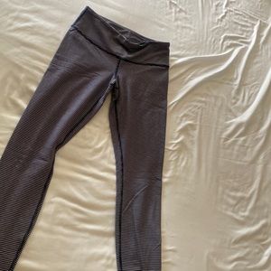 Lululemon pants size 4 blue and white stripes